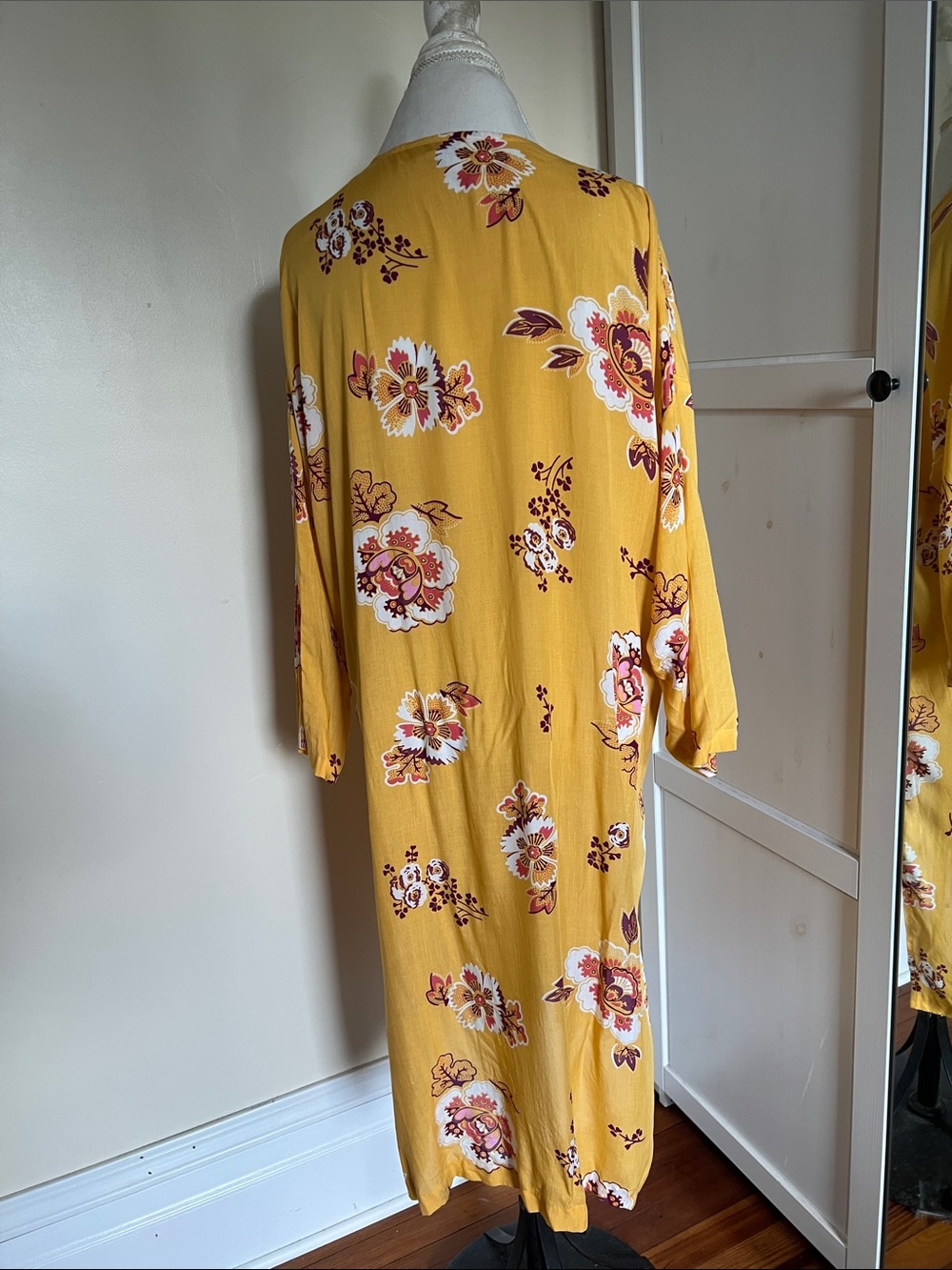 LOFT Outlet Mustard Yellow Floral Kimono Beach Cover Up Long Duster M/L - Picture 5 of 8